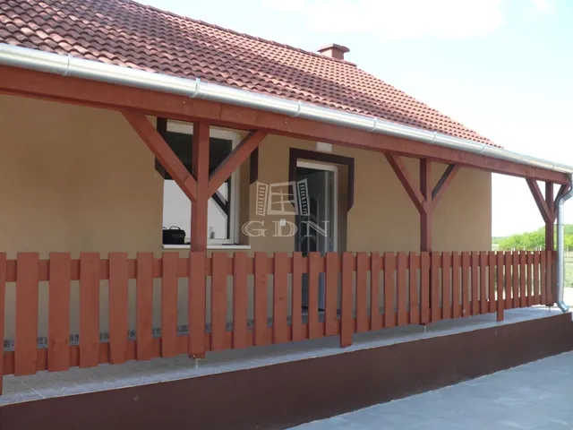 Eladó ház Örkény 80 nm