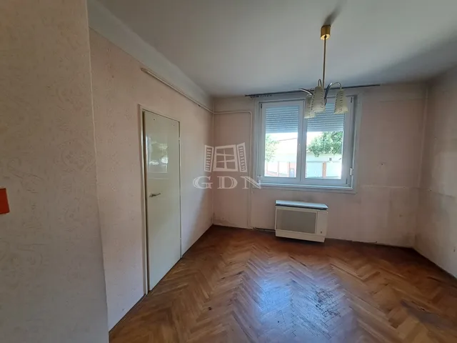 Eladó lakás Kecskemét, Belváros 56 nm