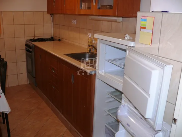 Eladó lakás Kecskemét, Árpádváros 54 nm