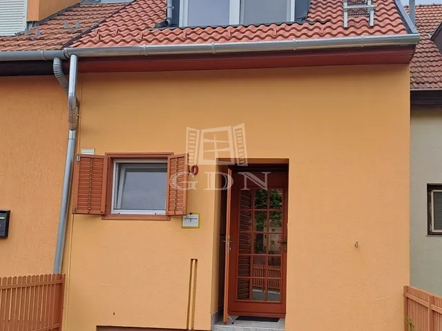 Kiadó ház Kecskemét 78 nm