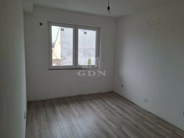 Eladó lakás Kecskemét, Máriaváros 74 nm
