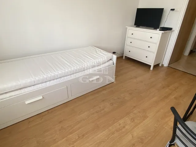 Kiadó lakás Kecskemét, Belváros 18 nm