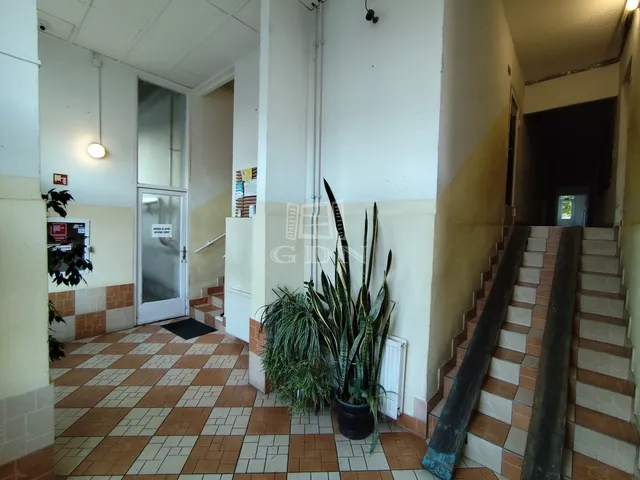 Eladó lakás Kiskunfélegyháza, Petőfi-lakótelep 50 nm