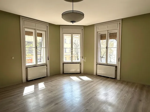 Kiadó lakás Kecskemét, Belváros 80 nm