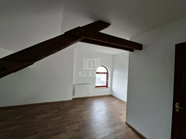 Kiadó kereskedelmi és ipari ingatlan Kecskemét, Petőfiváros 600 nm