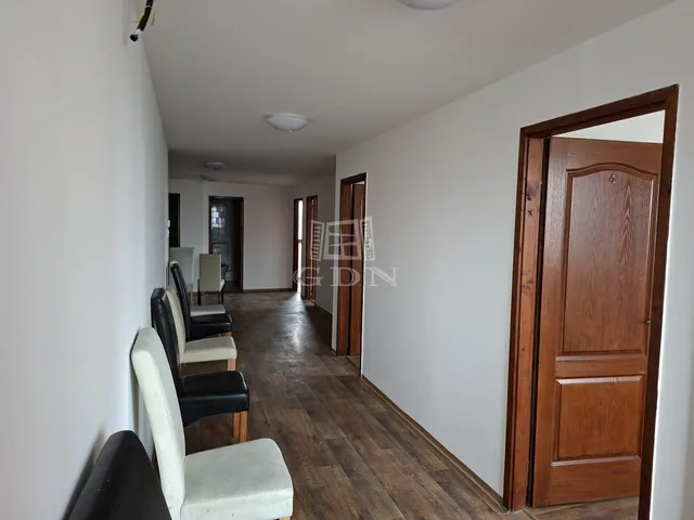 Kiadó kereskedelmi és ipari ingatlan Kecskemét, Petőfiváros 600 nm