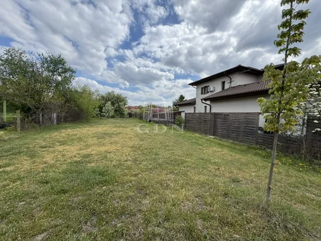 Eladó telek Ballószög 1100 nm