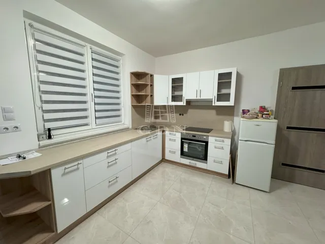 Eladó ház Kecskemét, Petőfiváros 120 nm