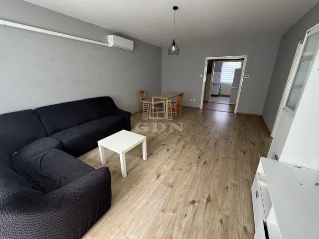 Kiadó lakás Kecskemét 73 nm