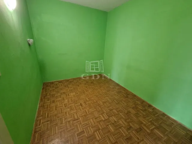 Eladó lakás Kecskemét, Petőfiváros 27 nm
