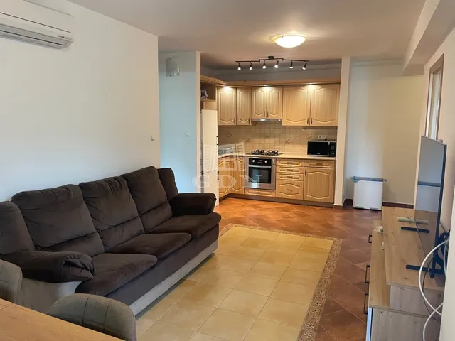 Kiadó lakás Szeged, Felsőváros 58 nm