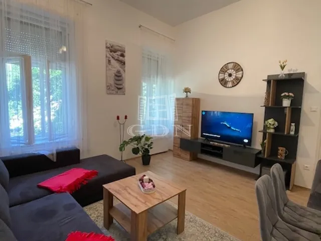 Kiadó lakás Szeged, Belváros 69 nm