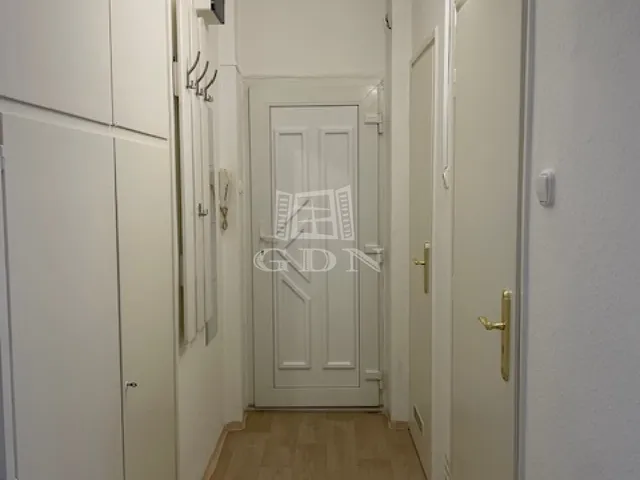 Kiadó lakás Szeged, Belváros 13 nm