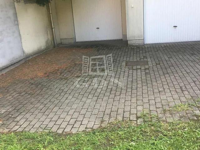 Eladó garázs Szeged, Alsóváros 16 nm