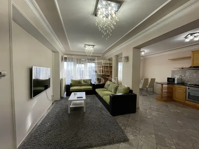 Eladó lakás Szeged, Felsőváros 78 nm