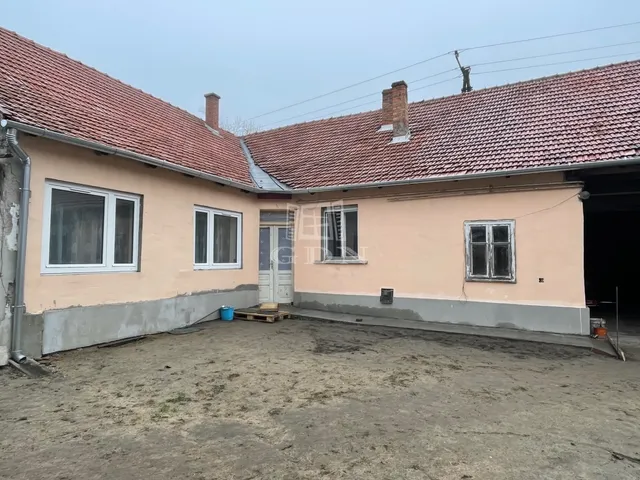 Eladó ház Kistelek 130 nm