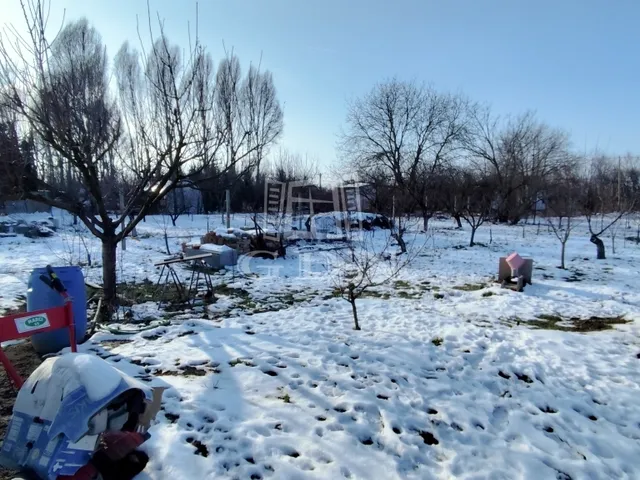 Eladó telek Újszentiván 850 nm