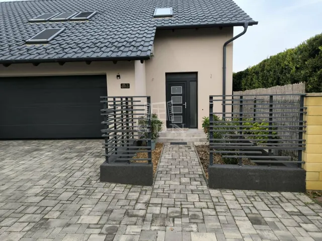 Eladó ház Szeged, Klebelsbergtelep 160 nm