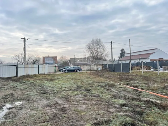 Eladó telek Hódmezővásárhely 899 nm