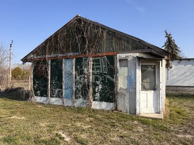 Eladó telek Szatymaz 940 nm