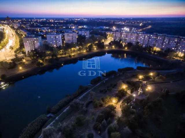 Eladó lakás Szeged, Újrókus 53 nm