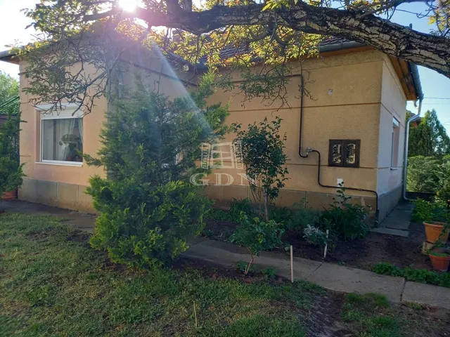 Eladó ház Bordány 77 nm