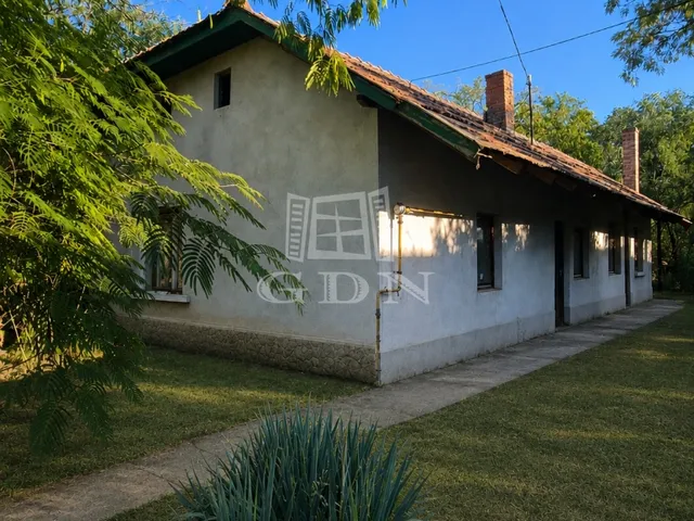 Eladó ház Csanádapáca 144 nm