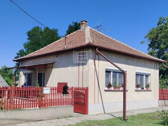 Eladó ház Pusztaottlaka 75 nm