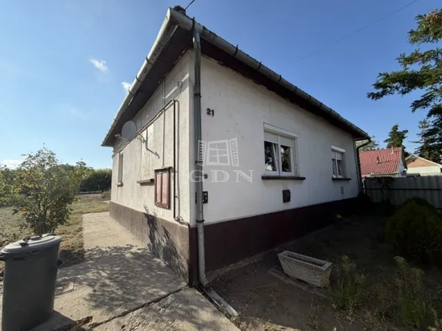 Eladó ház Sándorfalva 140 nm