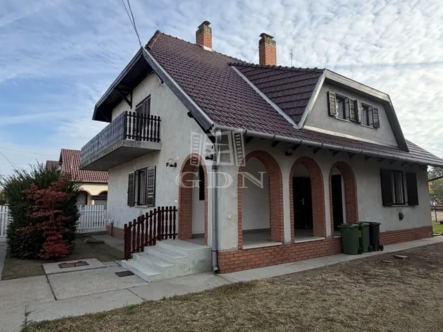 Eladó ház Mórahalom 200 nm