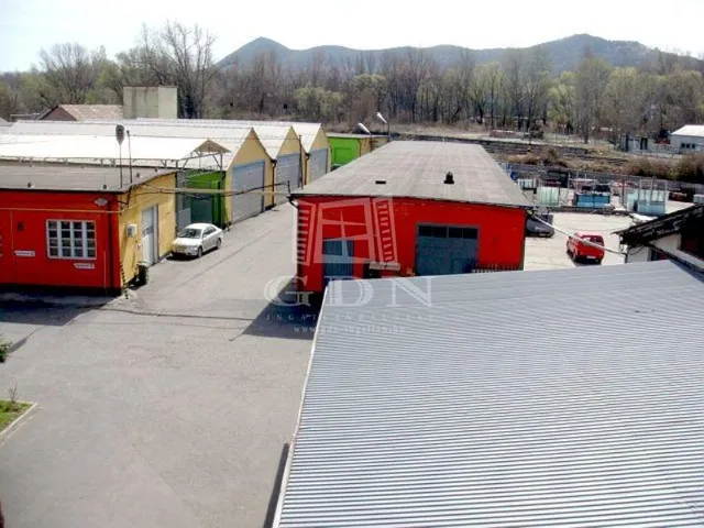 Kiadó kereskedelmi és ipari ingatlan Solymár 125 nm