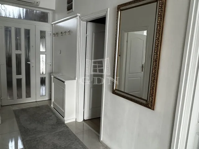 Eladó lakás Budapest XI. kerület, Szentimreváros 101 nm