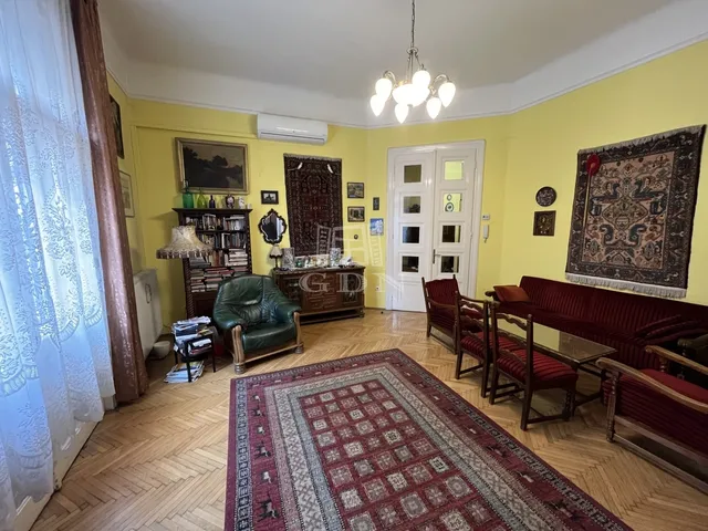 Eladó lakás Budapest V. kerület 85 nm
