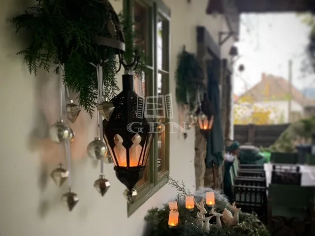 Eladó ház Gyúró 180 nm