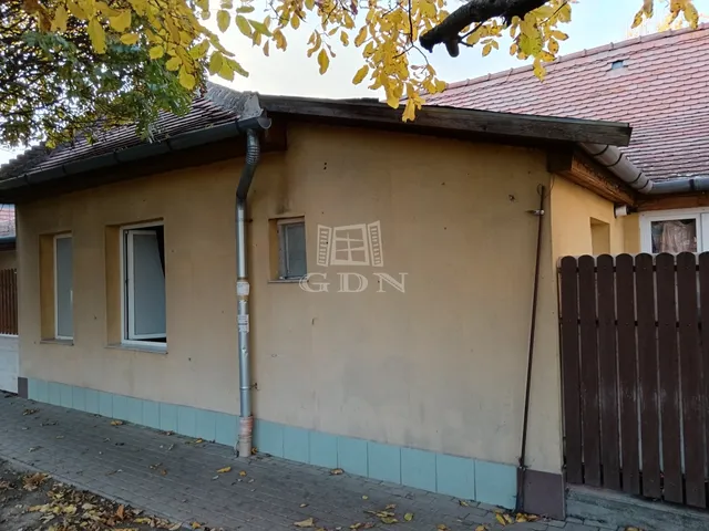 Eladó ház Törökbálint, Ófalu 60 nm