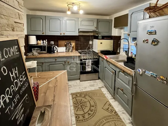 Kiadó ház Szentendre, Szarvashegy 90 nm