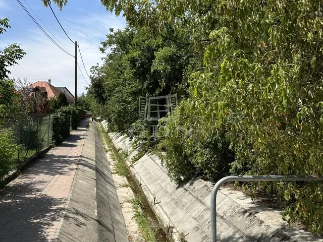 Eladó telek Érd 1055 nm