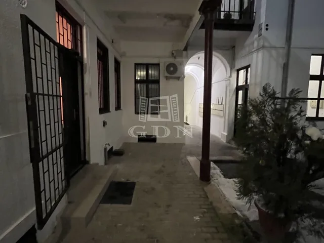 Kiadó lakás Budapest II. kerület 92 nm