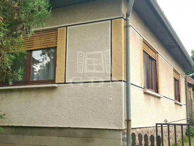 Eladó ház Vámosmikola 100 nm