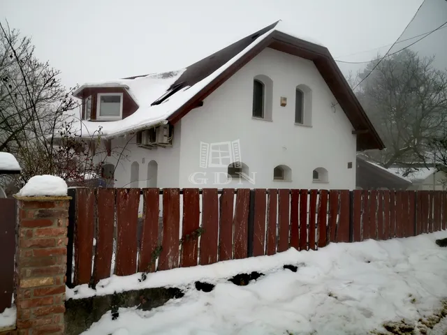 Eladó ház Nagykovácsi 160 nm