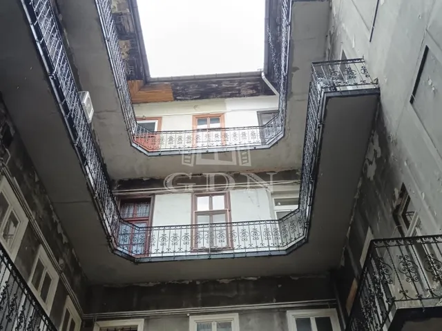 Eladó kereskedelmi és ipari ingatlan Budapest VIII. kerület 94 nm