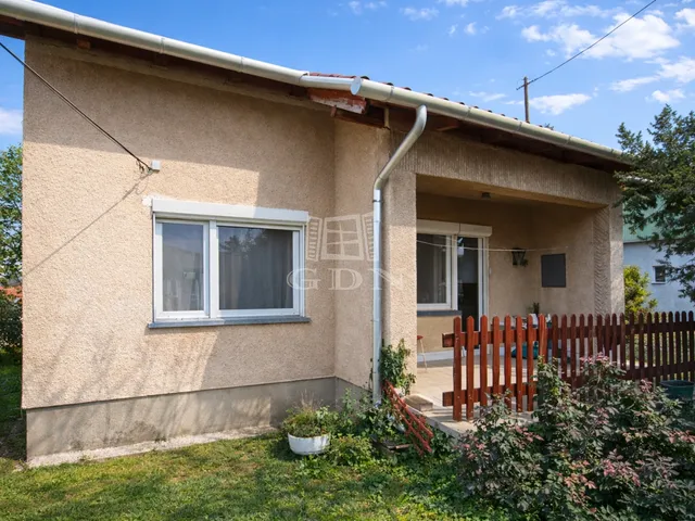 Eladó ház Érd, Parkváros 74 nm