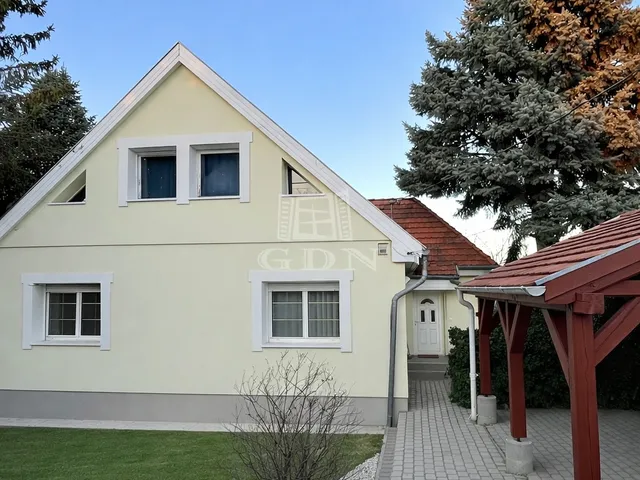 Eladó ház Érd, Parkváros 190 nm