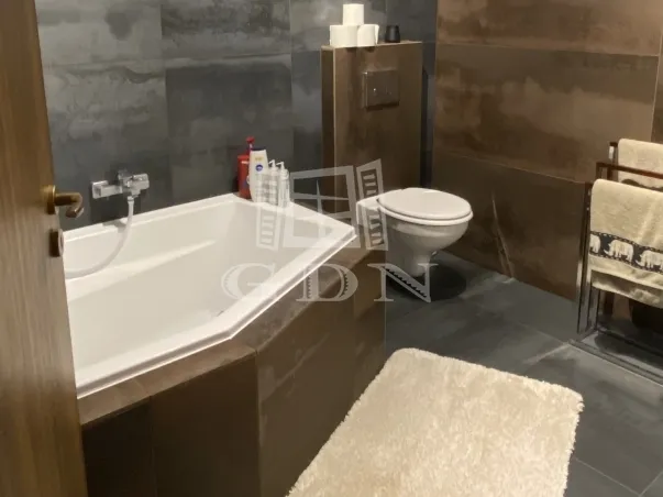 Eladó ház Tordas 135 nm