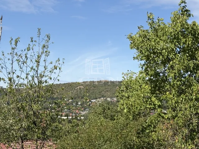 Eladó telek Nagykovácsi 700 nm