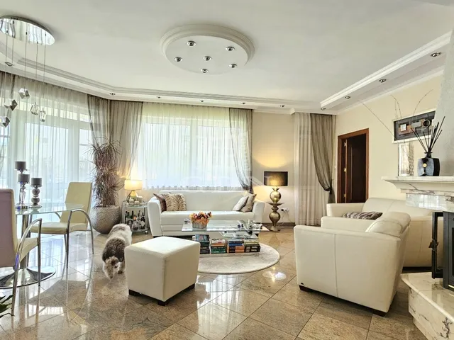 Eladó lakás Budapest XI. kerület, Hosszúrét 100 nm