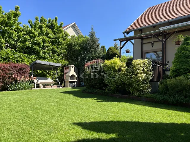 Eladó ház Érd, Fenyves-Parkváros 86 nm