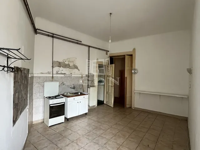 Eladó lakás Budapest VIII. kerület 70 nm