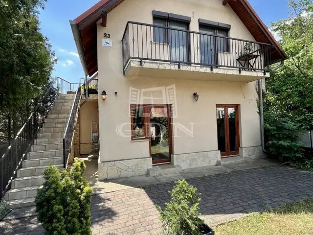 Eladó lakás Budaörs, Odvashegy 67 nm