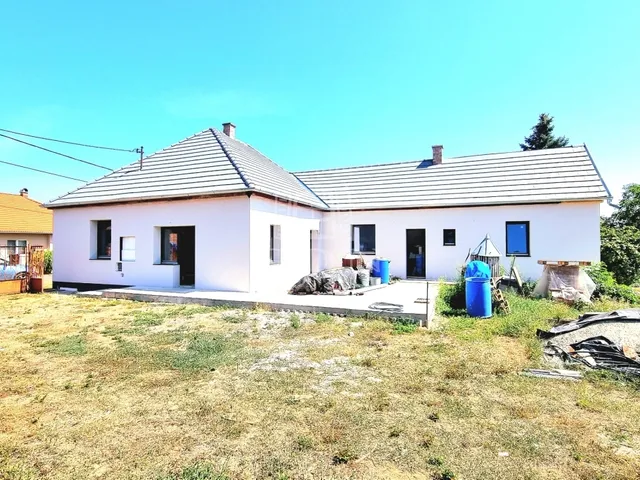 Eladó ház Bernecebaráti 115 nm